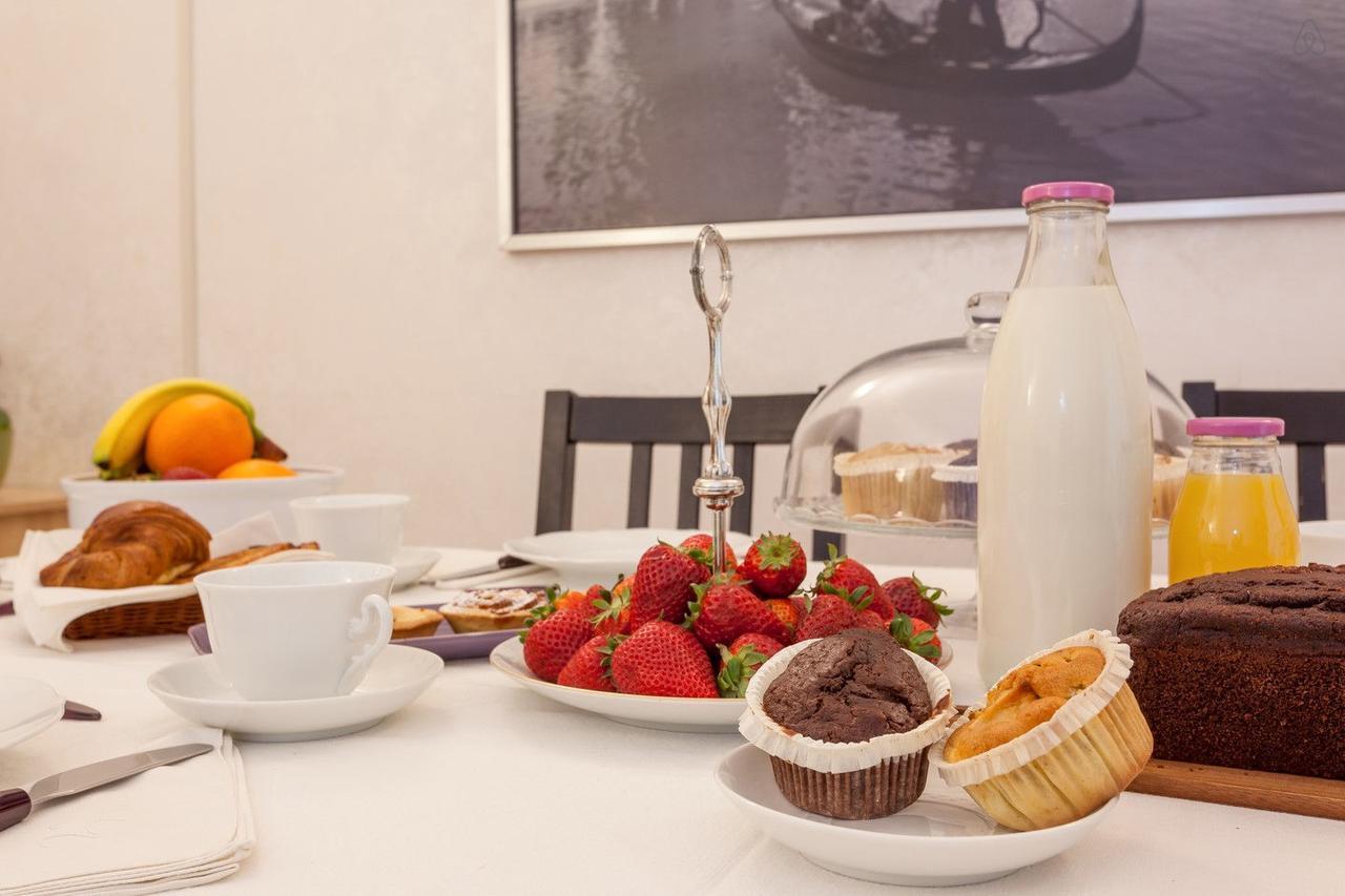 Couette-café Kosher The In